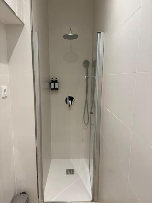 Madrid Centro Apartamnto Estreno Luaran gambar